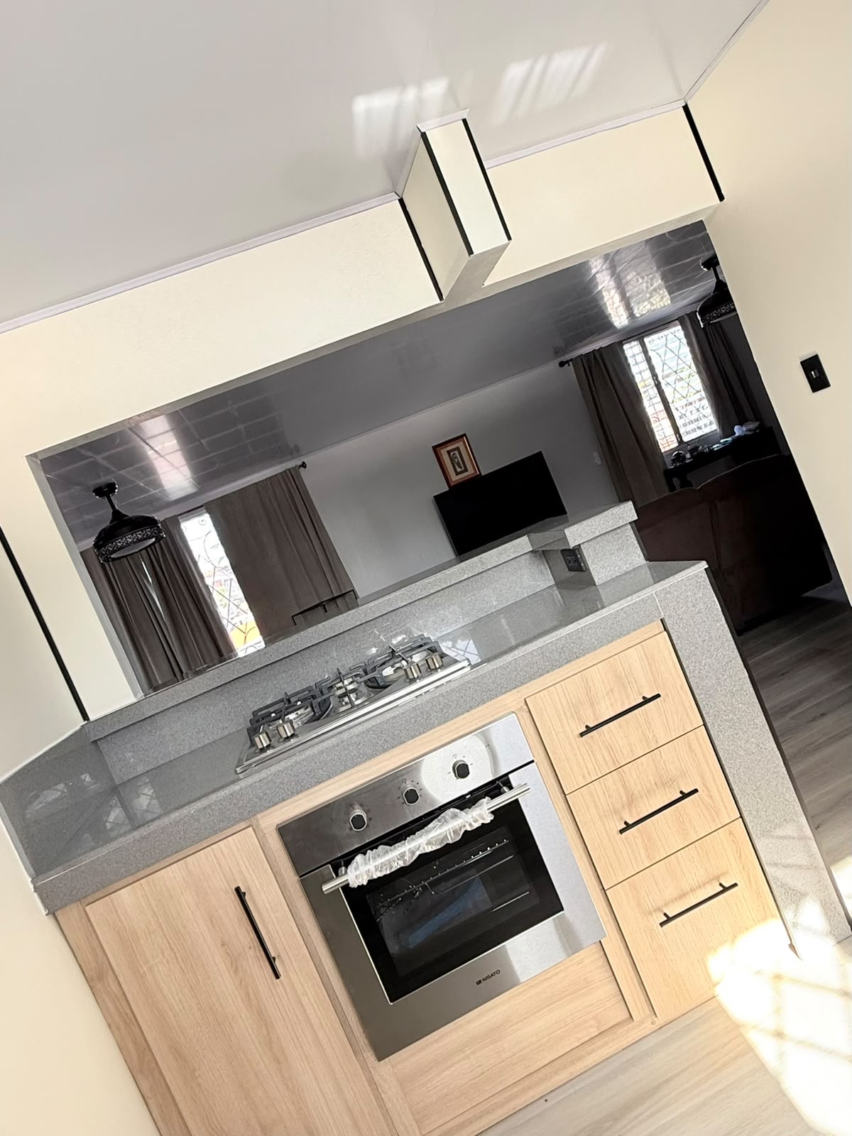 Remodelación y diseño de interiores moderno en Ciudad de Panamá